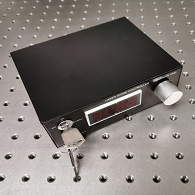 Módulos de diodo laser infravermelho UV acoplados por fibra multimodo e saída de fibra monomodo