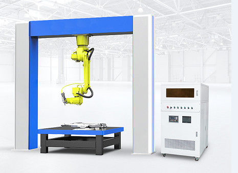 máquinas de corte do laser da fibra do robô 3D para as peças tensionadas automotivos