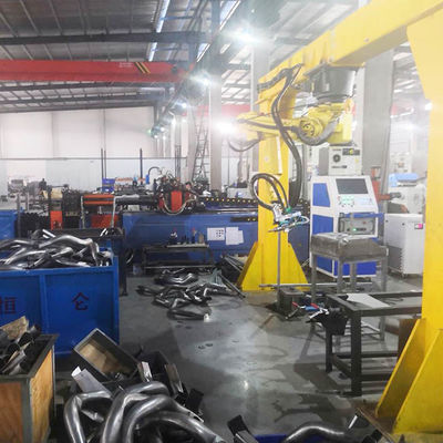 Máquina de corte robótica 3D para estruturas de liga de alumínio, estruturas de carrinhos para bebés, estruturas de veículos elétricos